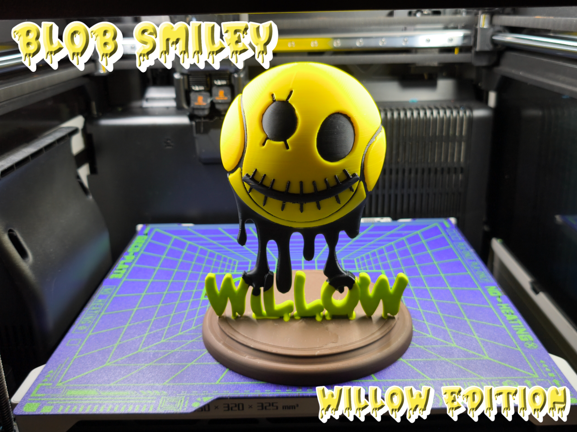 Blob Tennis Smiley Willow Edition