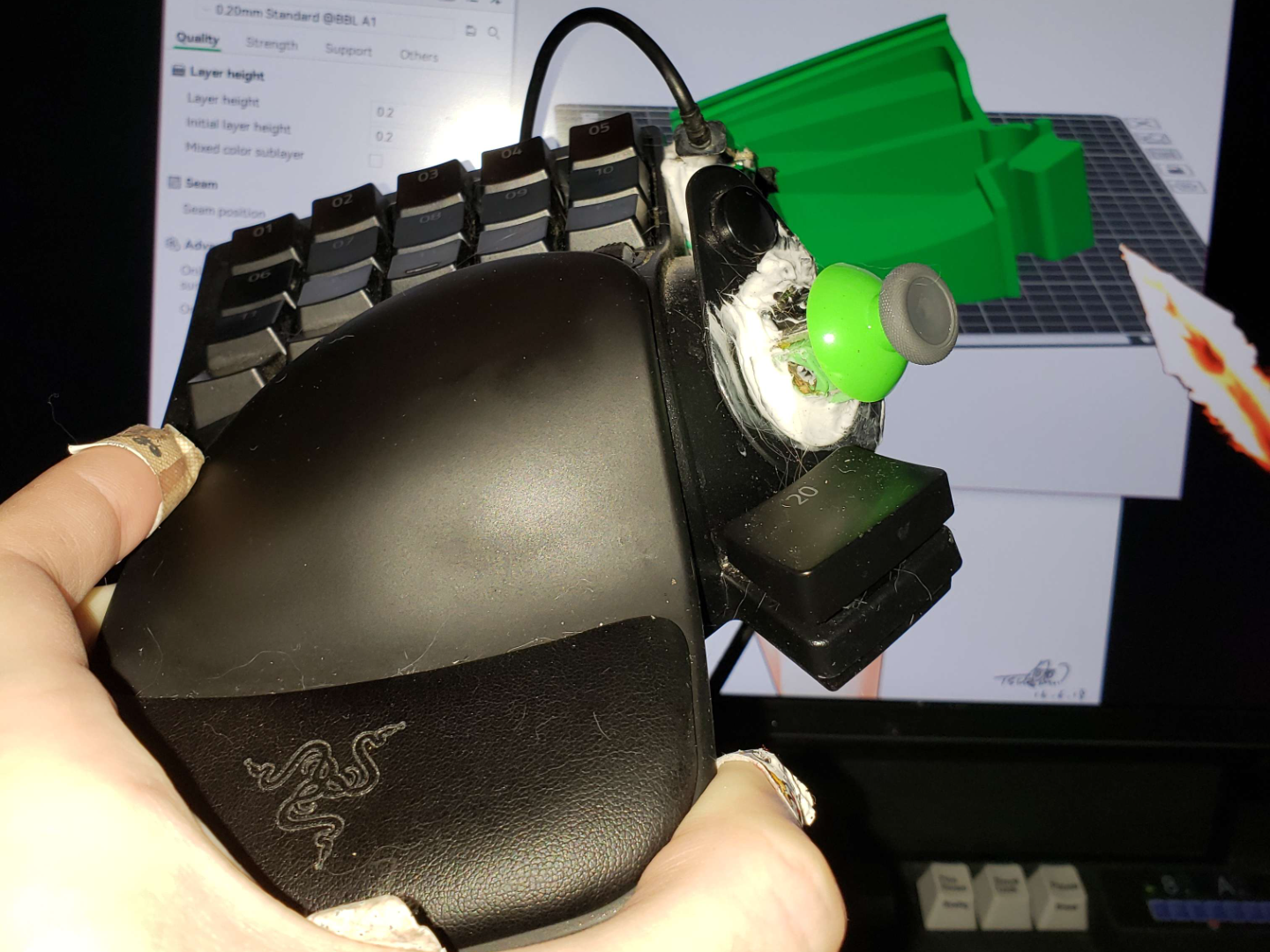 15 Degree Razer Tartarus Ergonomic Stand