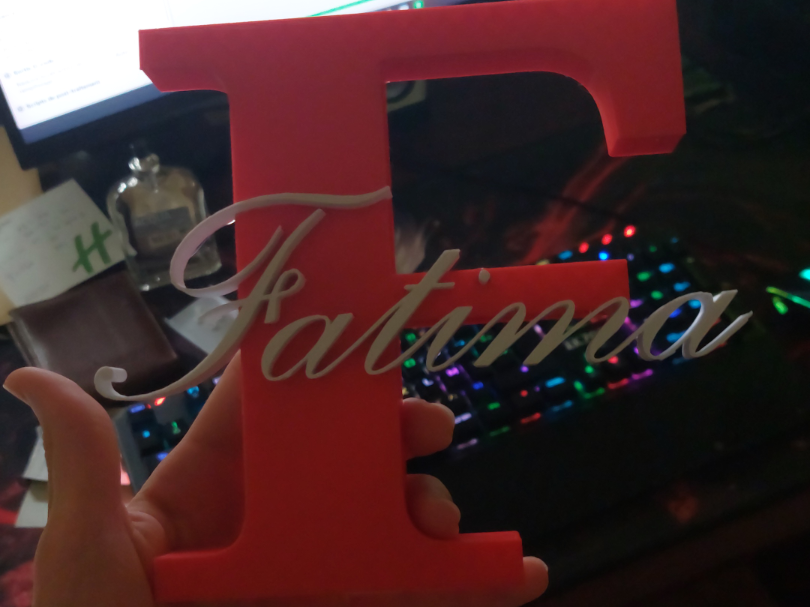 Decoration letter F (Fatima)