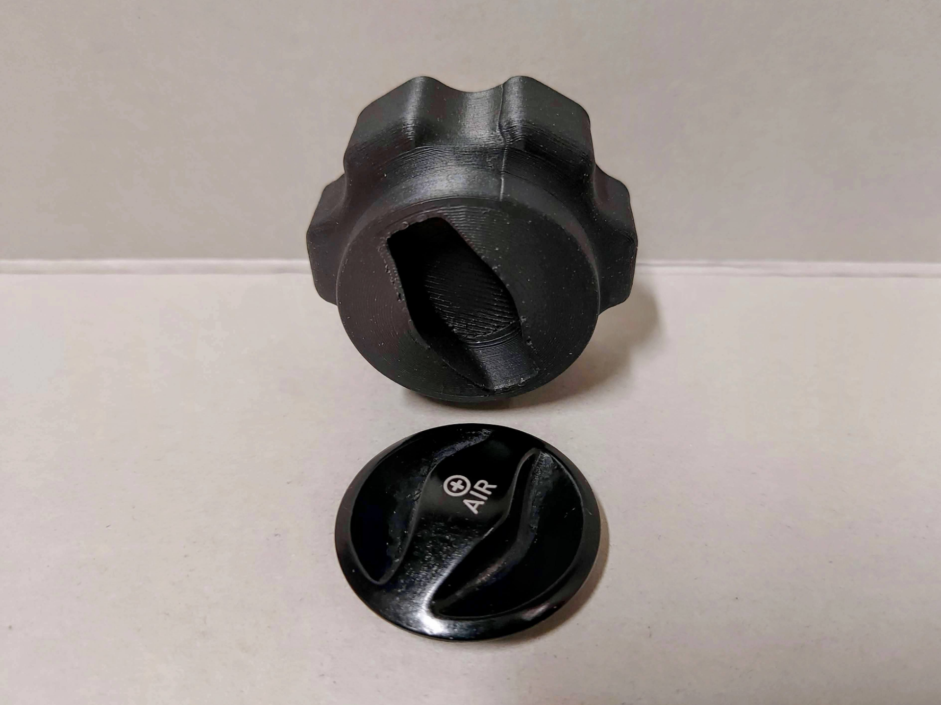 Rockshox AirCap tool