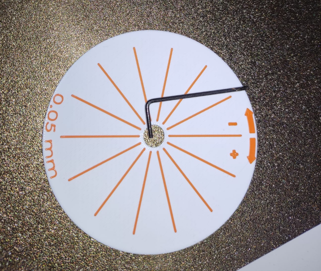 Precision Calibration Tool for Orange Strong Giga