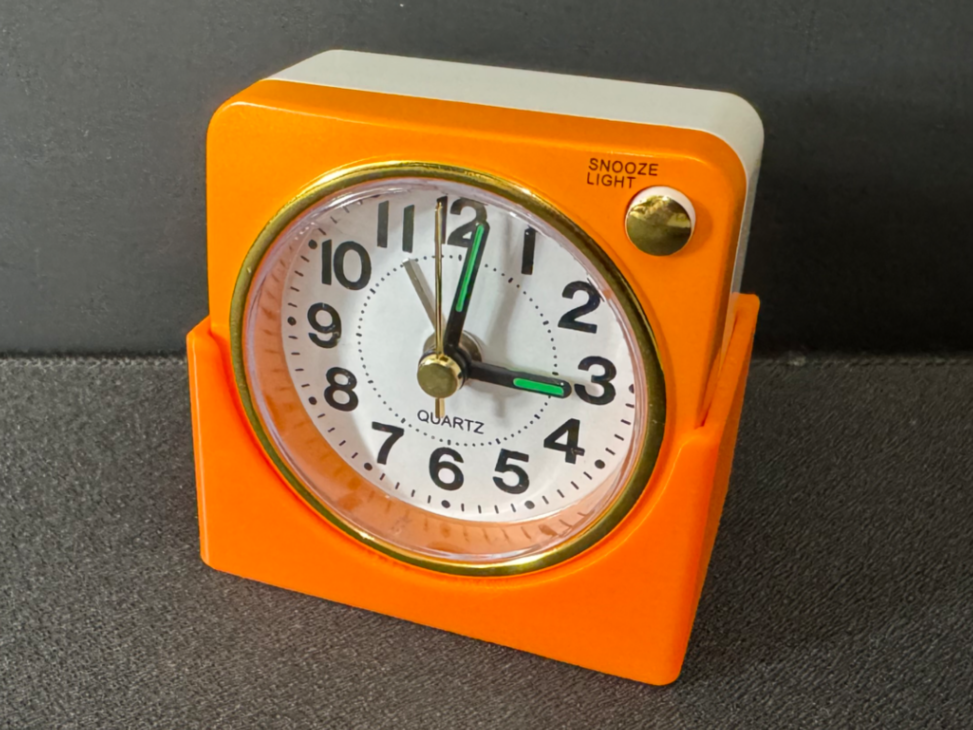 Ultra Small Analog Travel Alarm Clock Holder