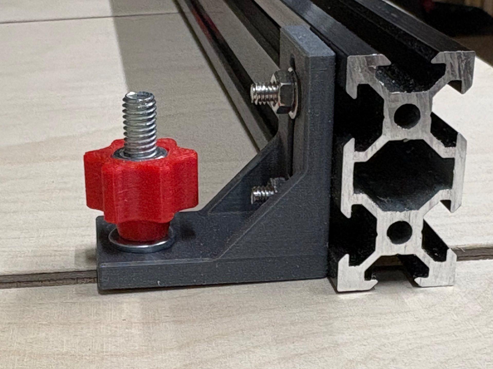 2040 Profile Holder Bracket (e.g. for T-Track)