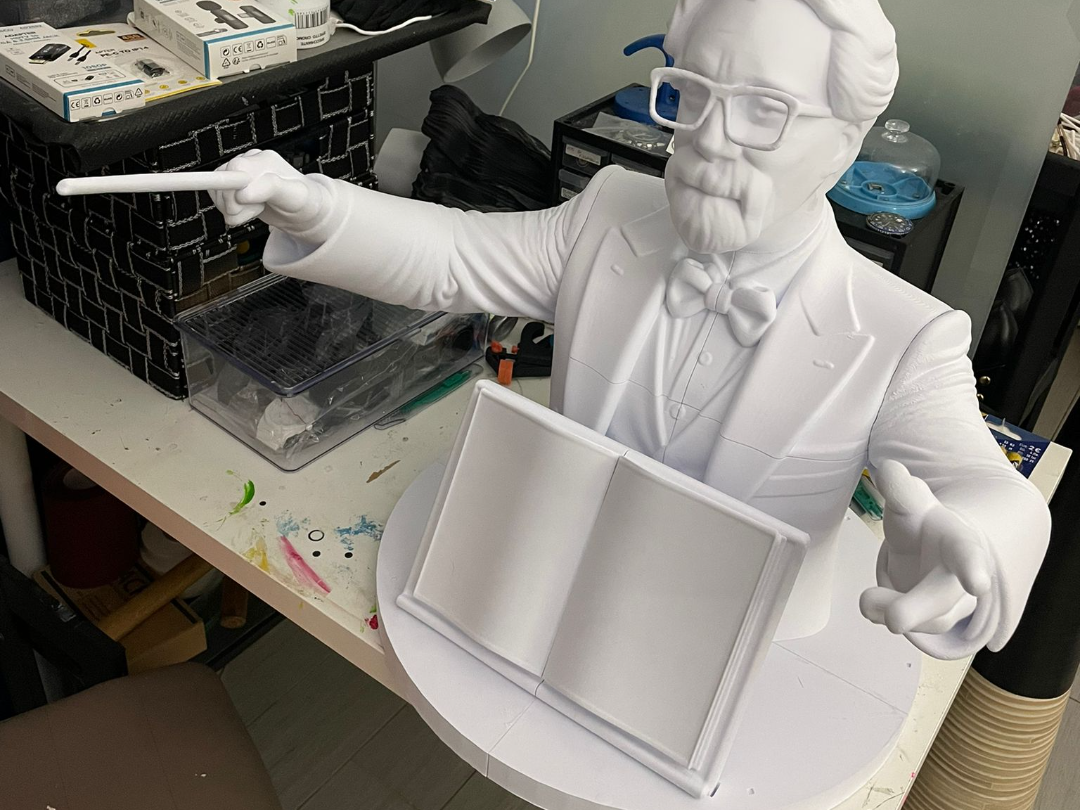 Statua del maestro Beppe Vessicchio