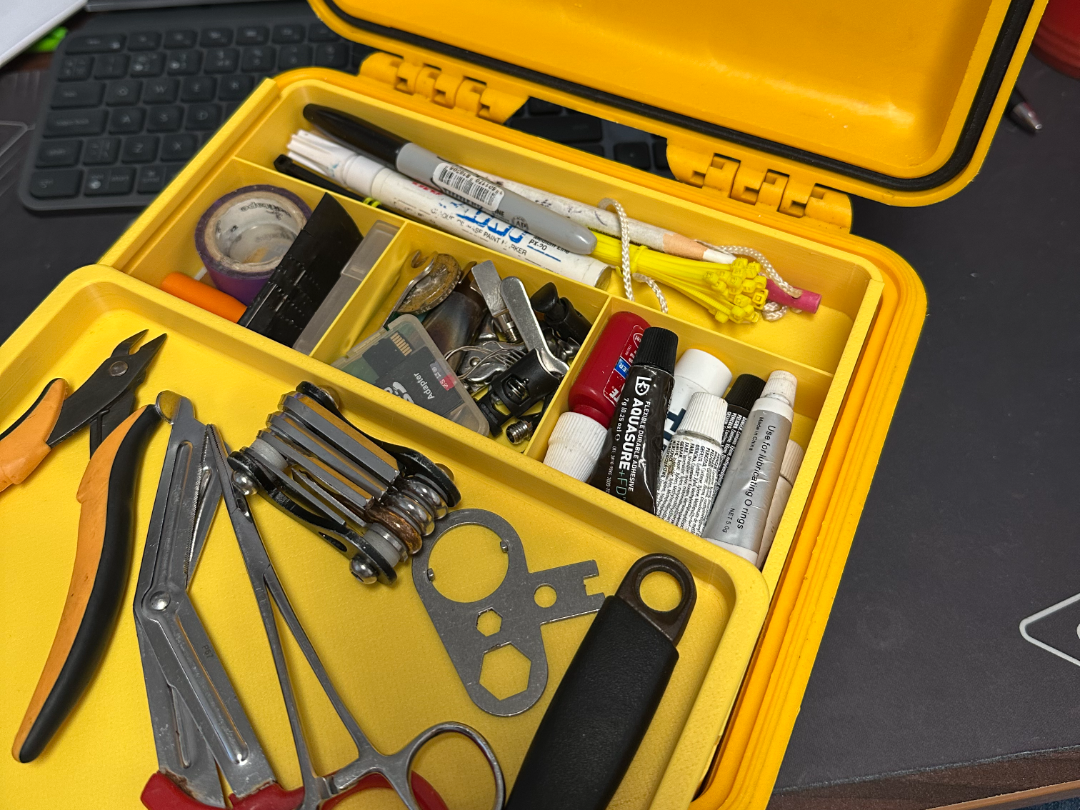 Pelican Case 1200 - Tools and Parts Tray