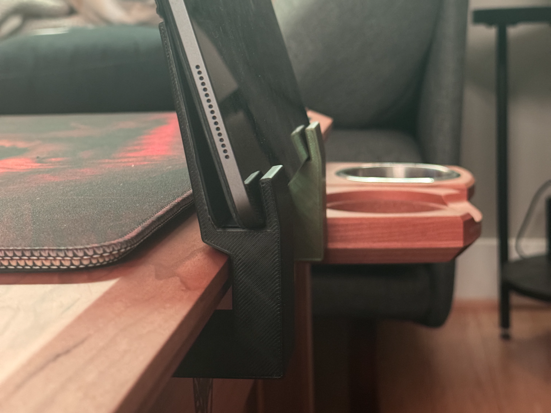 iPad Mount for Modular Gaming Table (Toppers On)