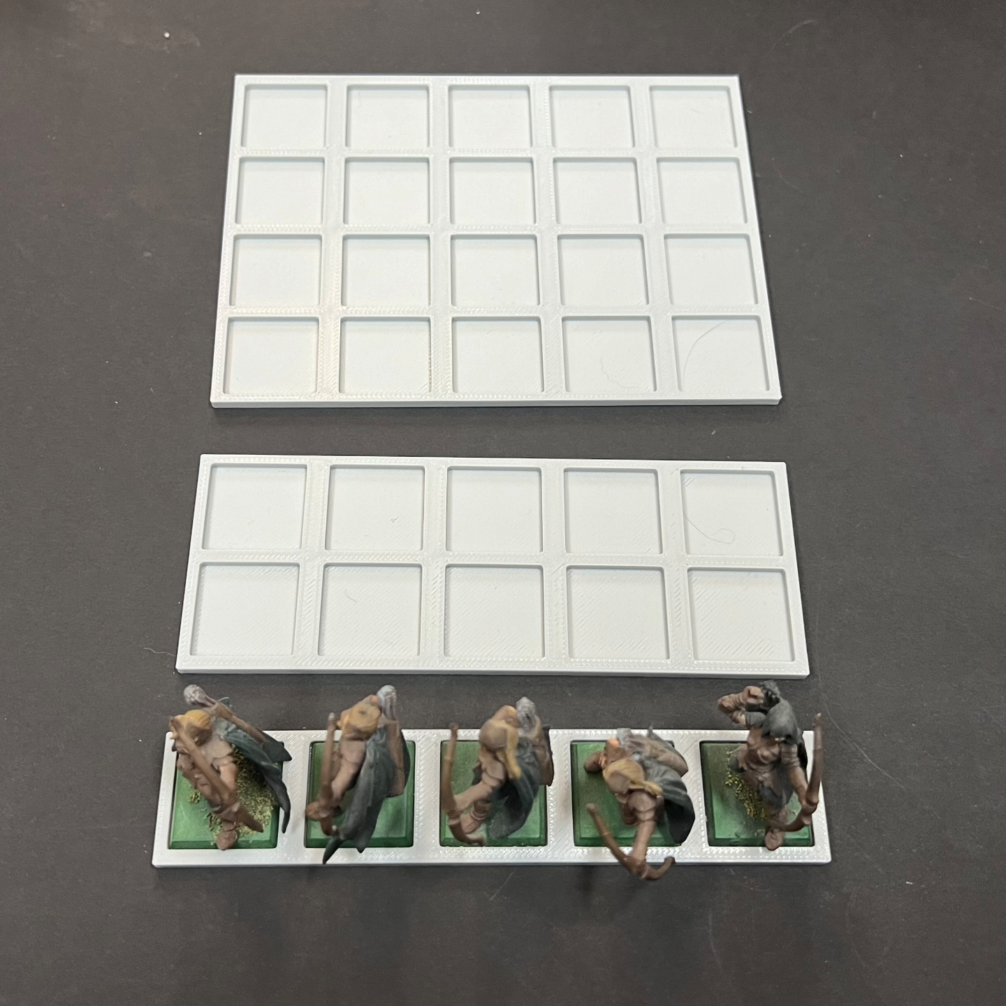 20mm to 25mm Movement Trays - Warhammer Old World