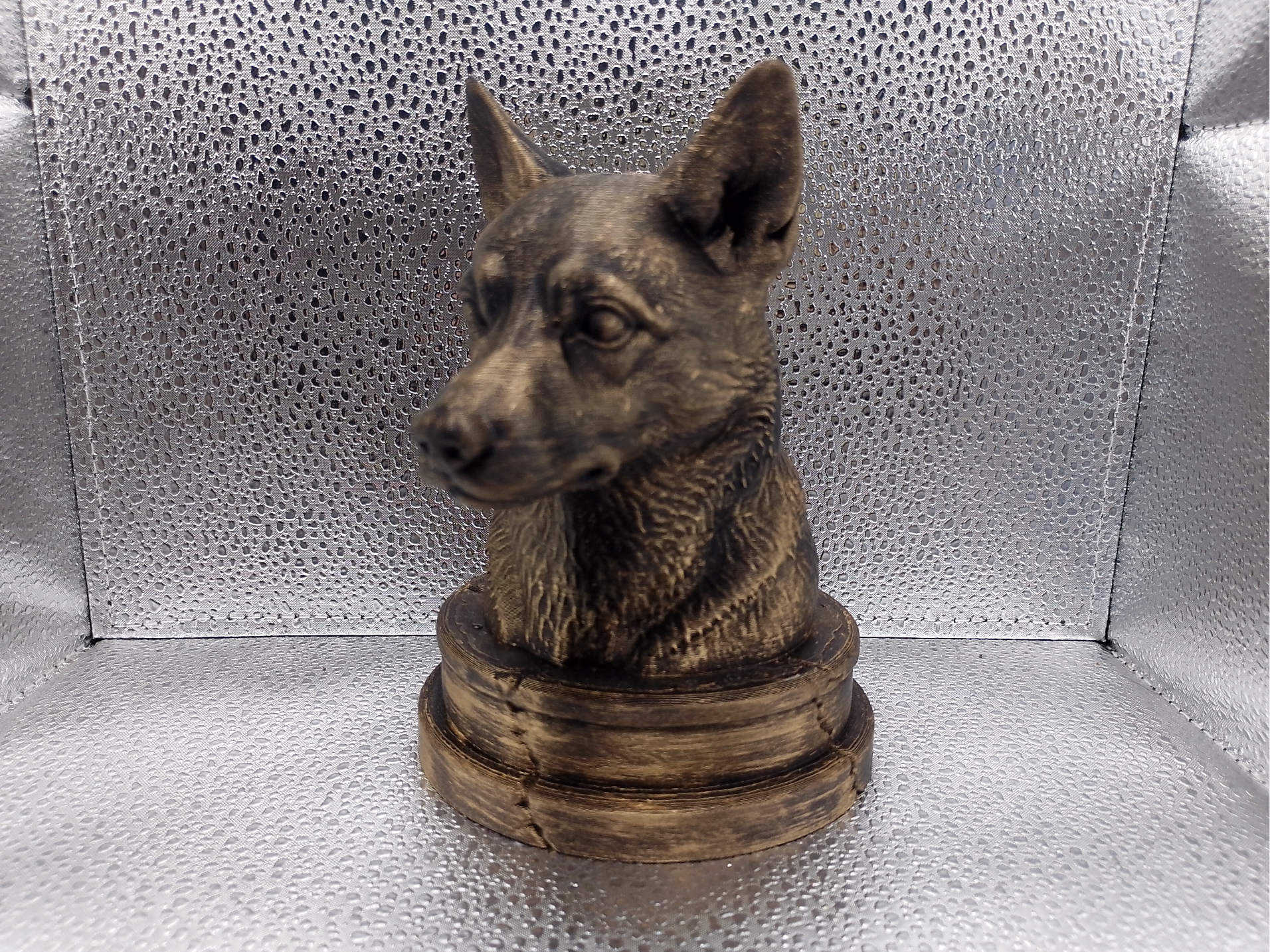 Norwegian Lundehund Bust