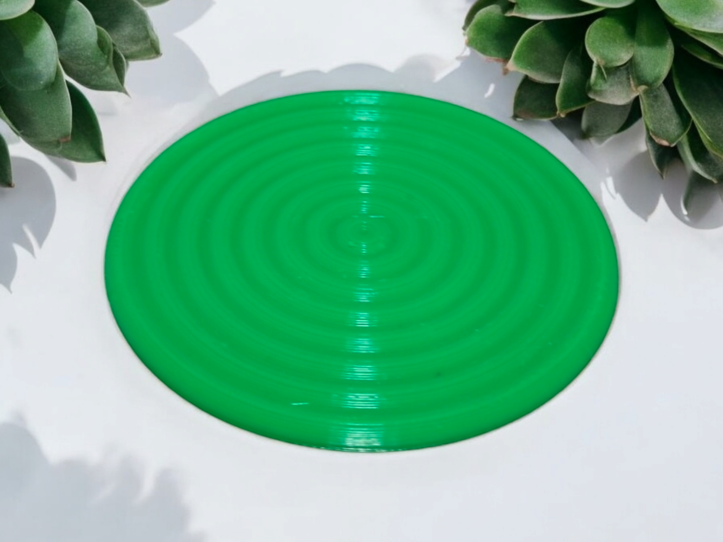 Coaster Minimalist Design