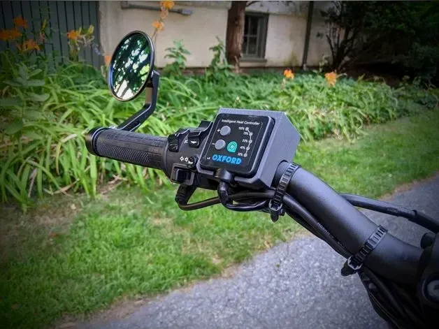 Yamaha MT09 - Oxford Controller Bracket