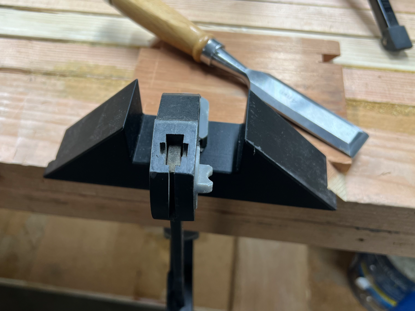 Chisel Miter Guide 45 deg 4 mitered dovetails LRG