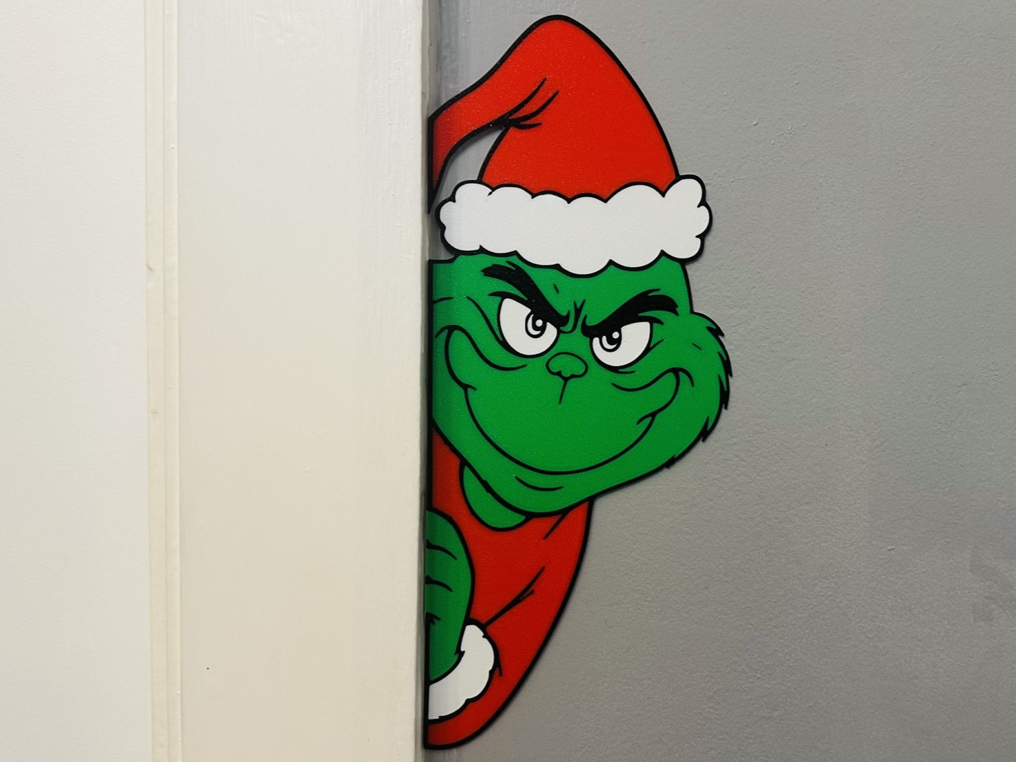 Grinch Peeper