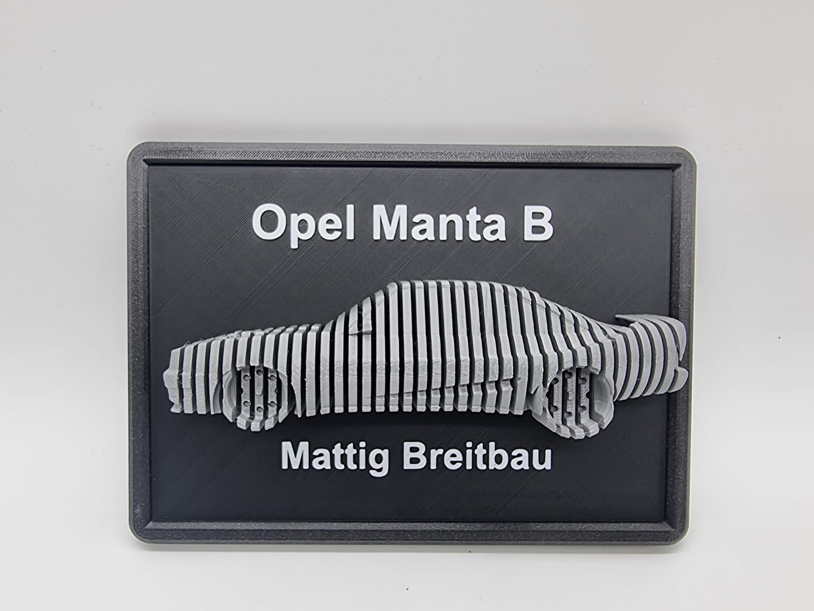 Opel Manta B Mattig Breitbau Schicht-Skulptur