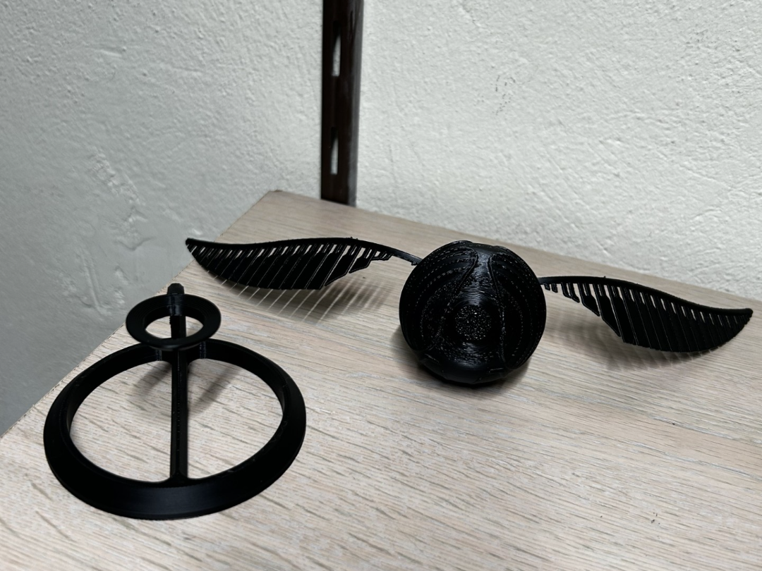 golden snitch with stand (for A1 mini)