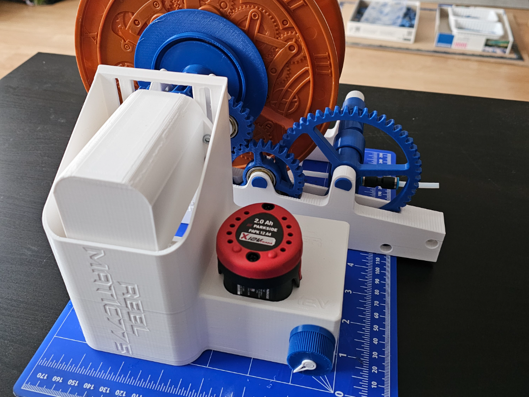 ReelMatic775 Adjustable automatic spool rewinder