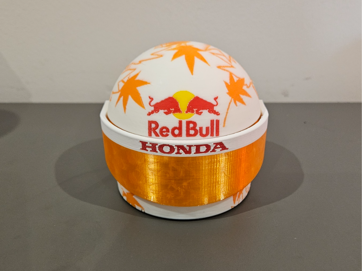 Yuki Tsunoda 2025 Racing helmet