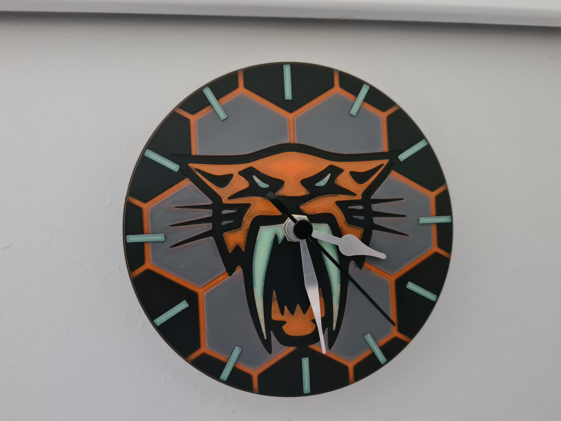 Cathead clock