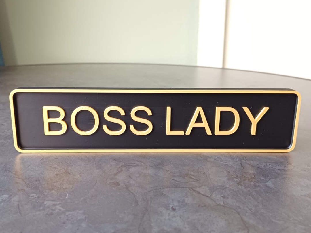 Boss Lady Desk Sign – Bold Office Decor for Women