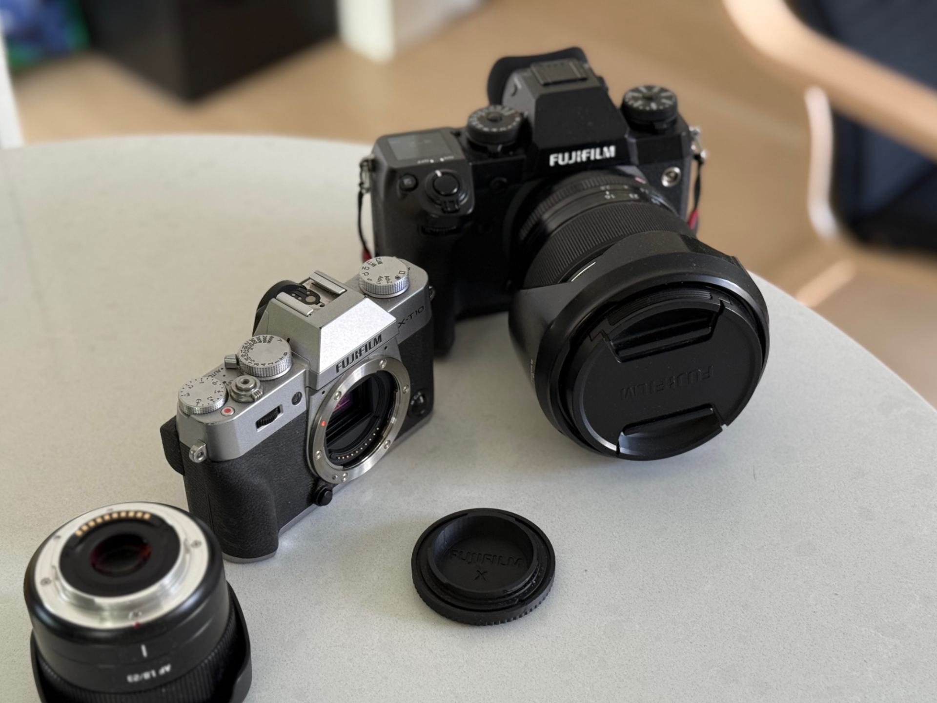 Fujifilm X-mount Body Cap (with locking feature)