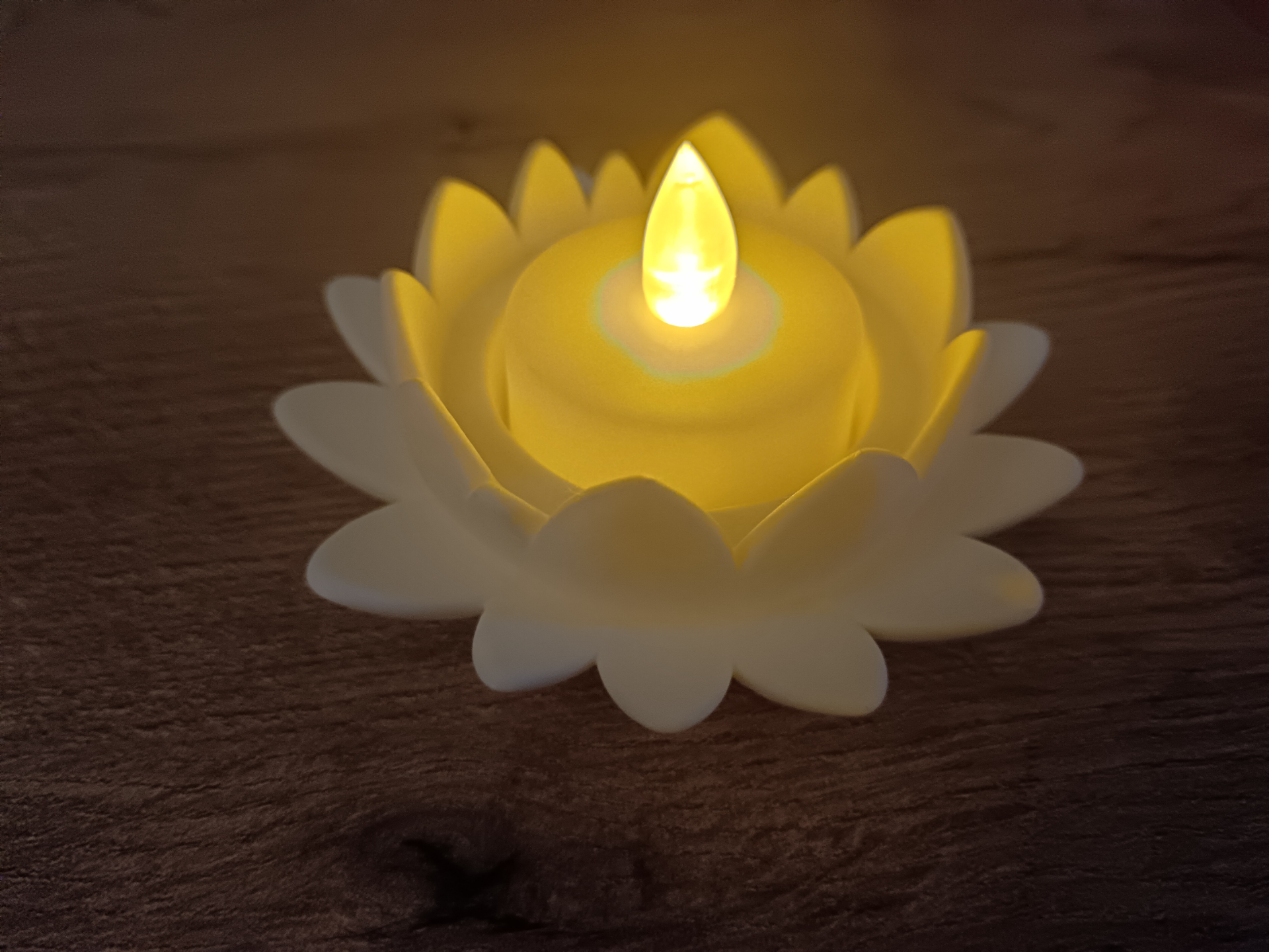 Lotus flower - tea light holder