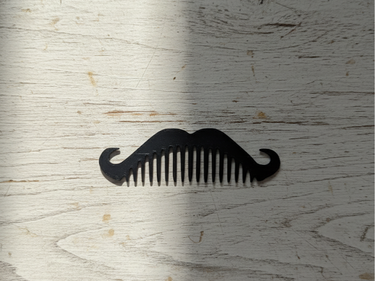 Peine El Barón Bigotes