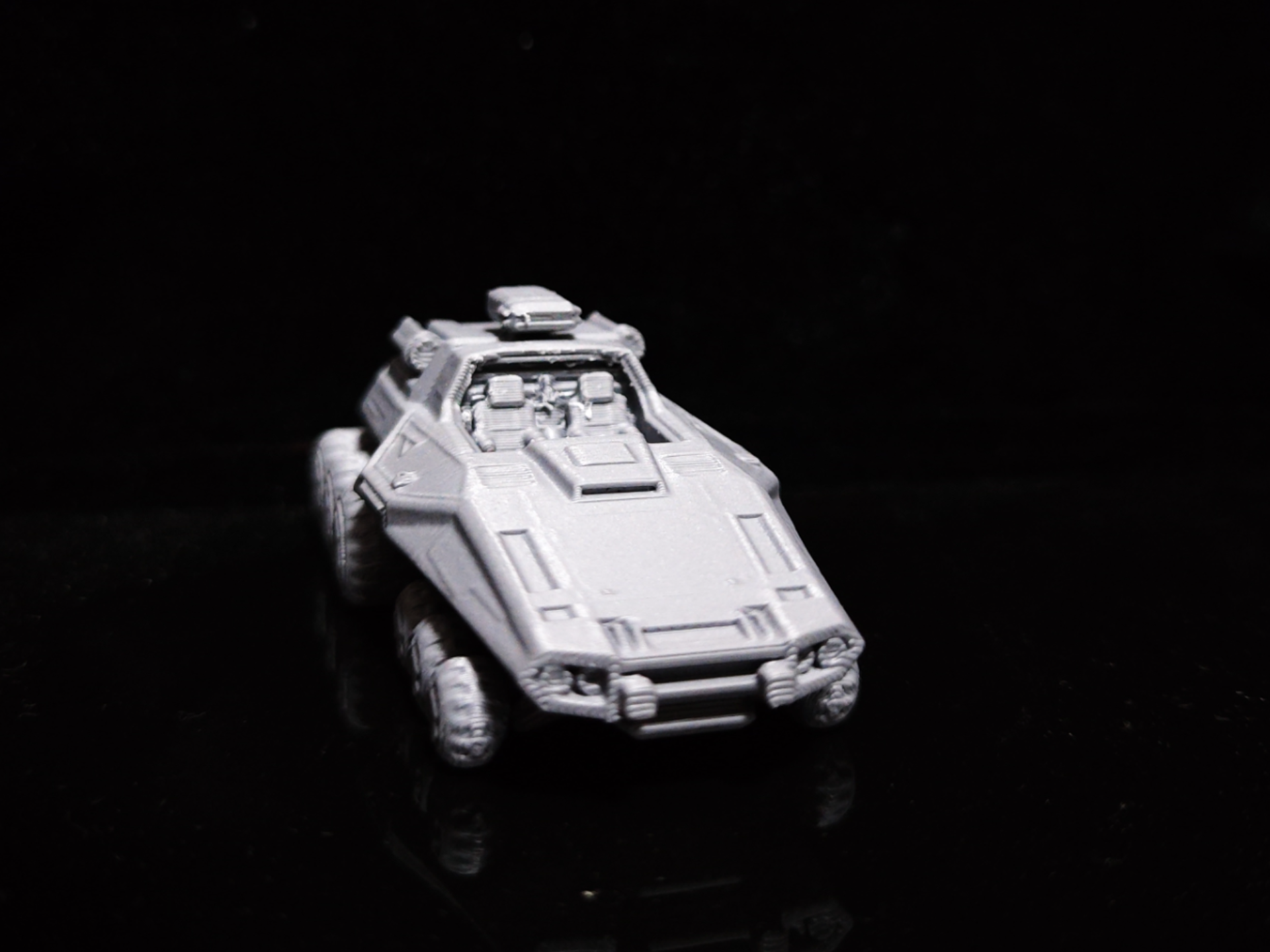 Multi-round exploration vehicle
