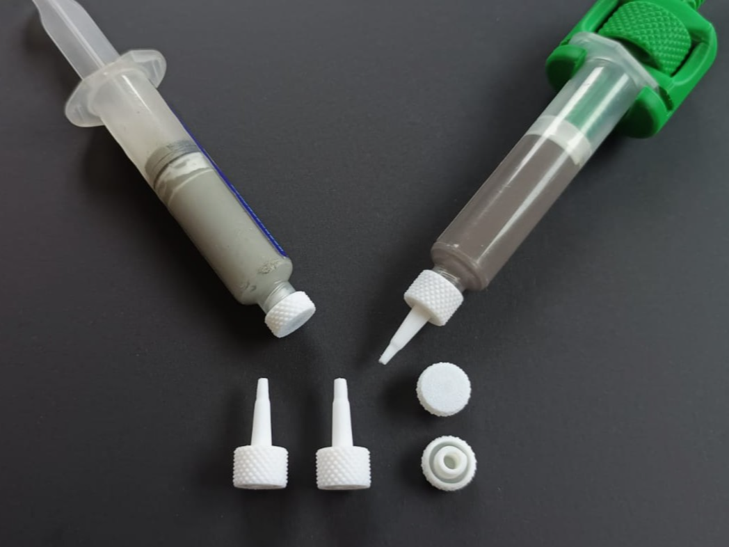 Solder paste plug and nozzles (syringe plug)