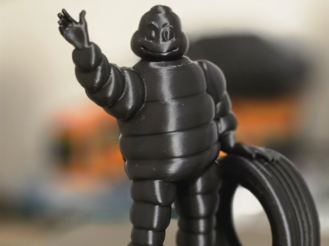 Mishelin statue