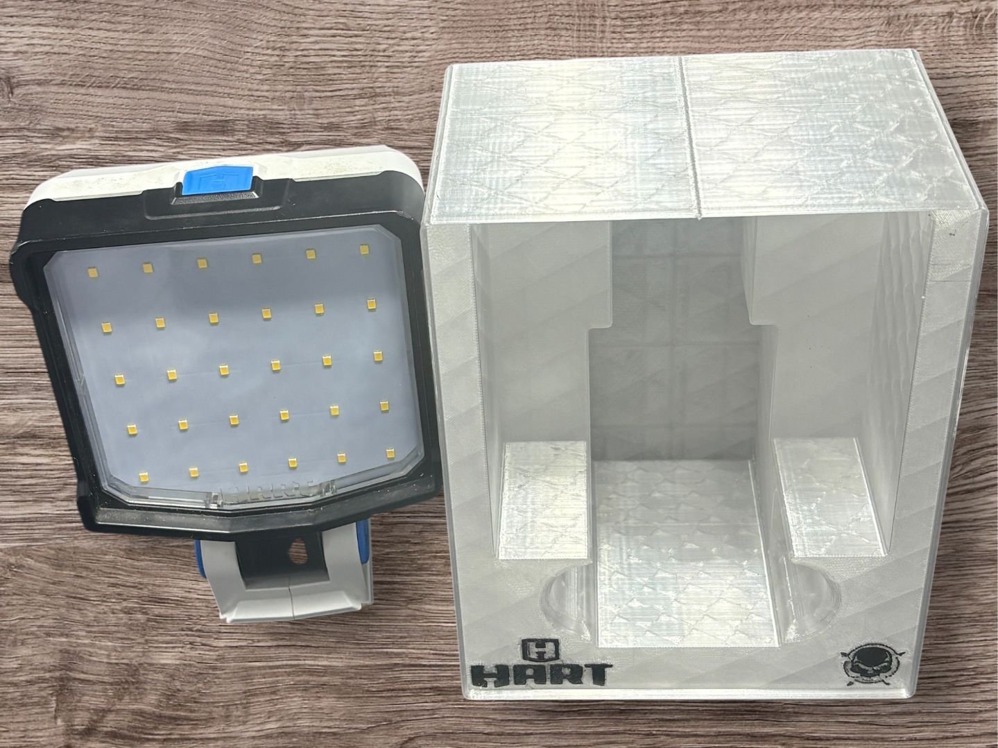 Gridfinity_HART 20v Cordless LED Work Light 4x5x16