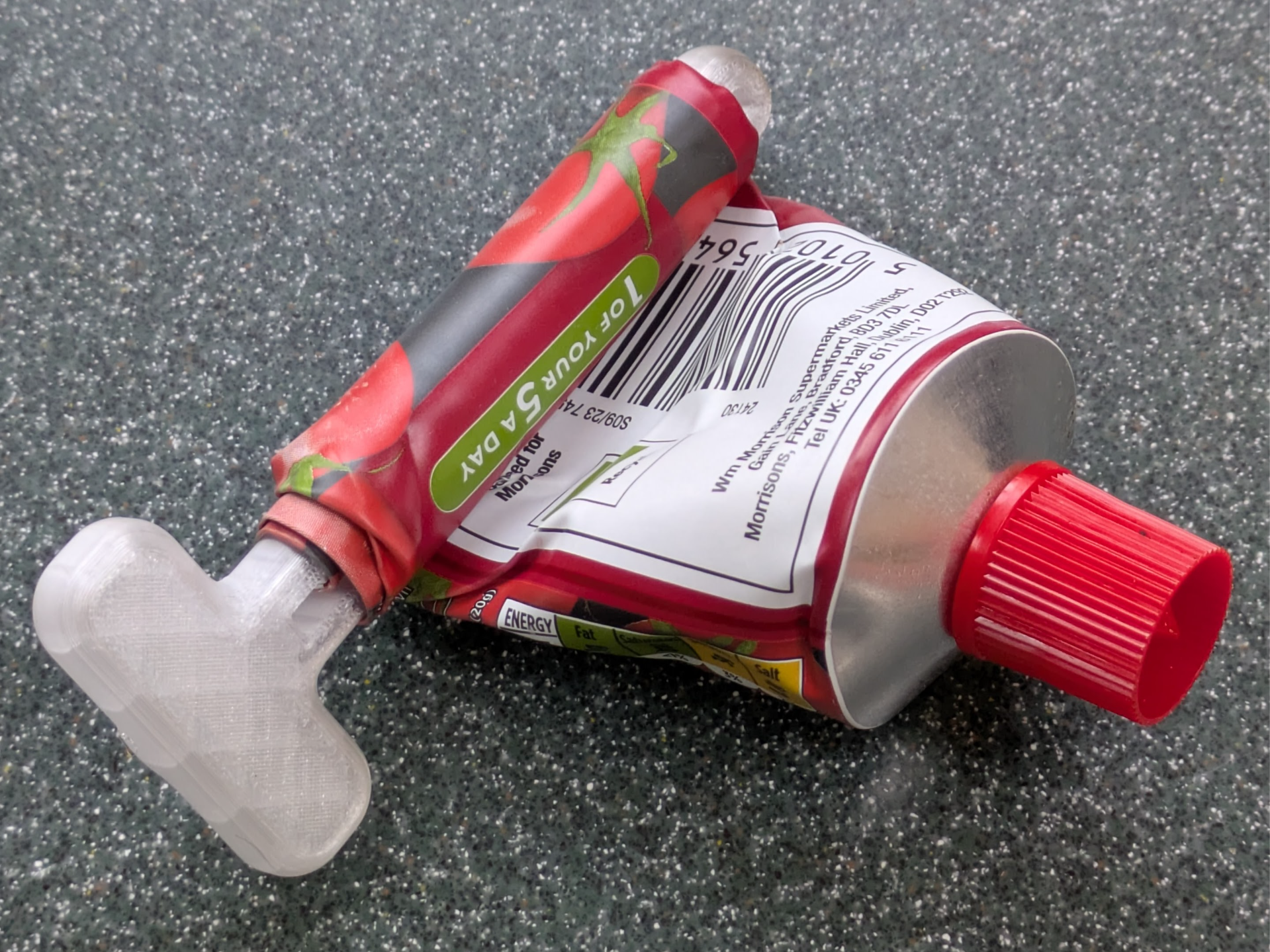 Tube Roller Key, no more squeezing from the middle