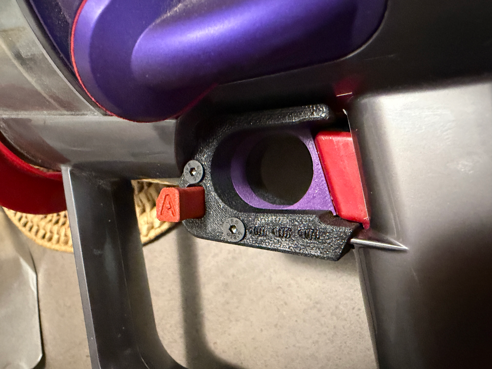 Remix of trigger Dyson V10