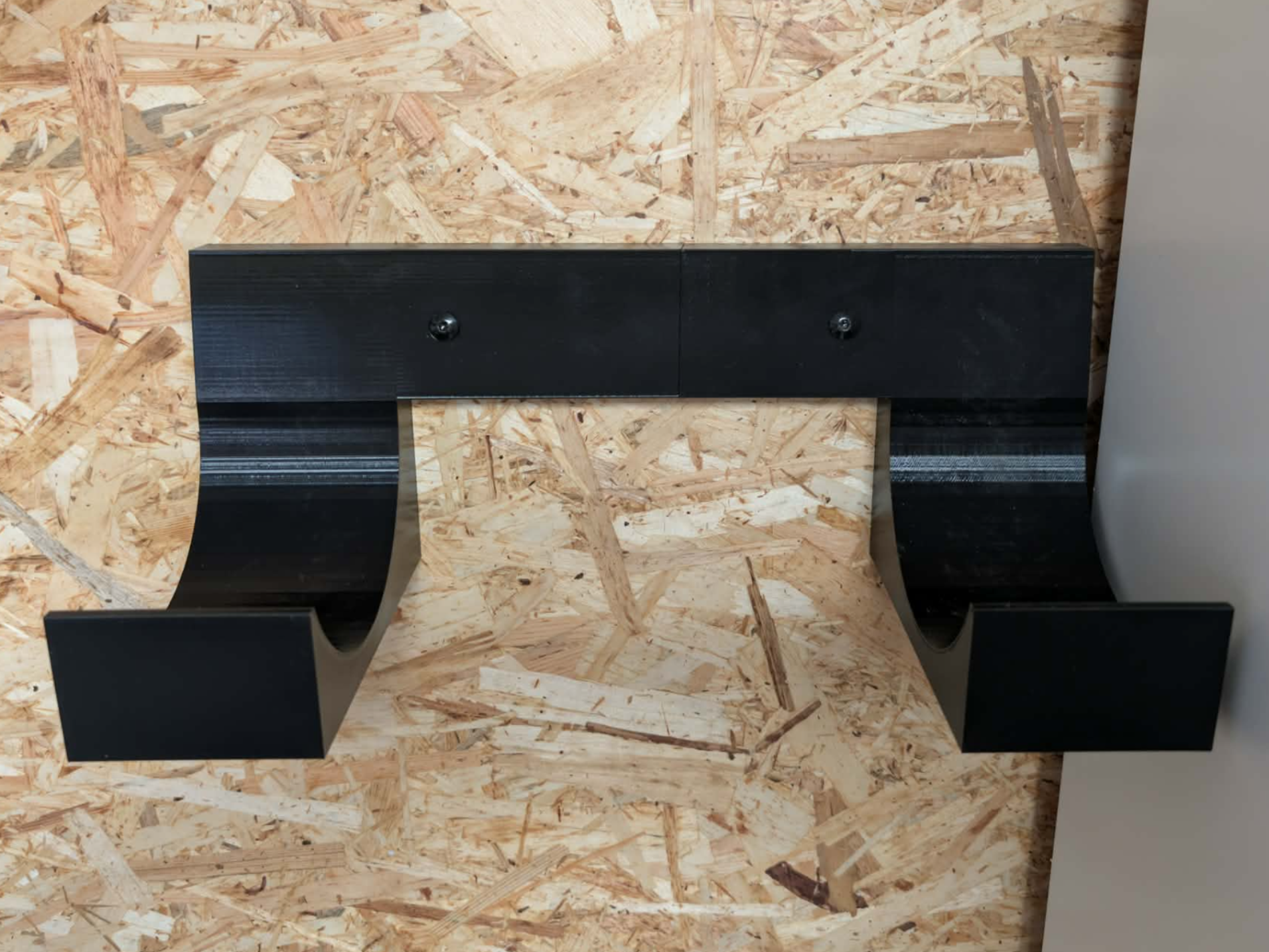 1:10 RC Car wall mount