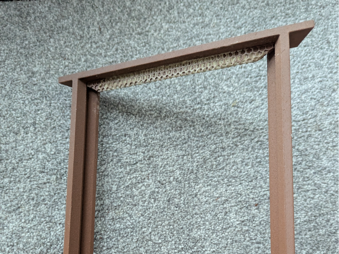 Hex Hives Honey Frame W/ Starter Strip (Large)