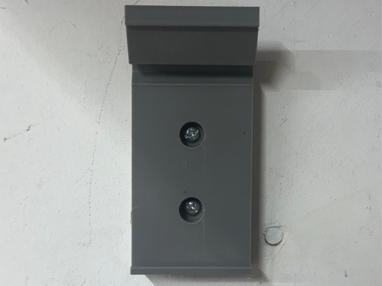 Dewalt Tough Case/Bit Case Wall Mount