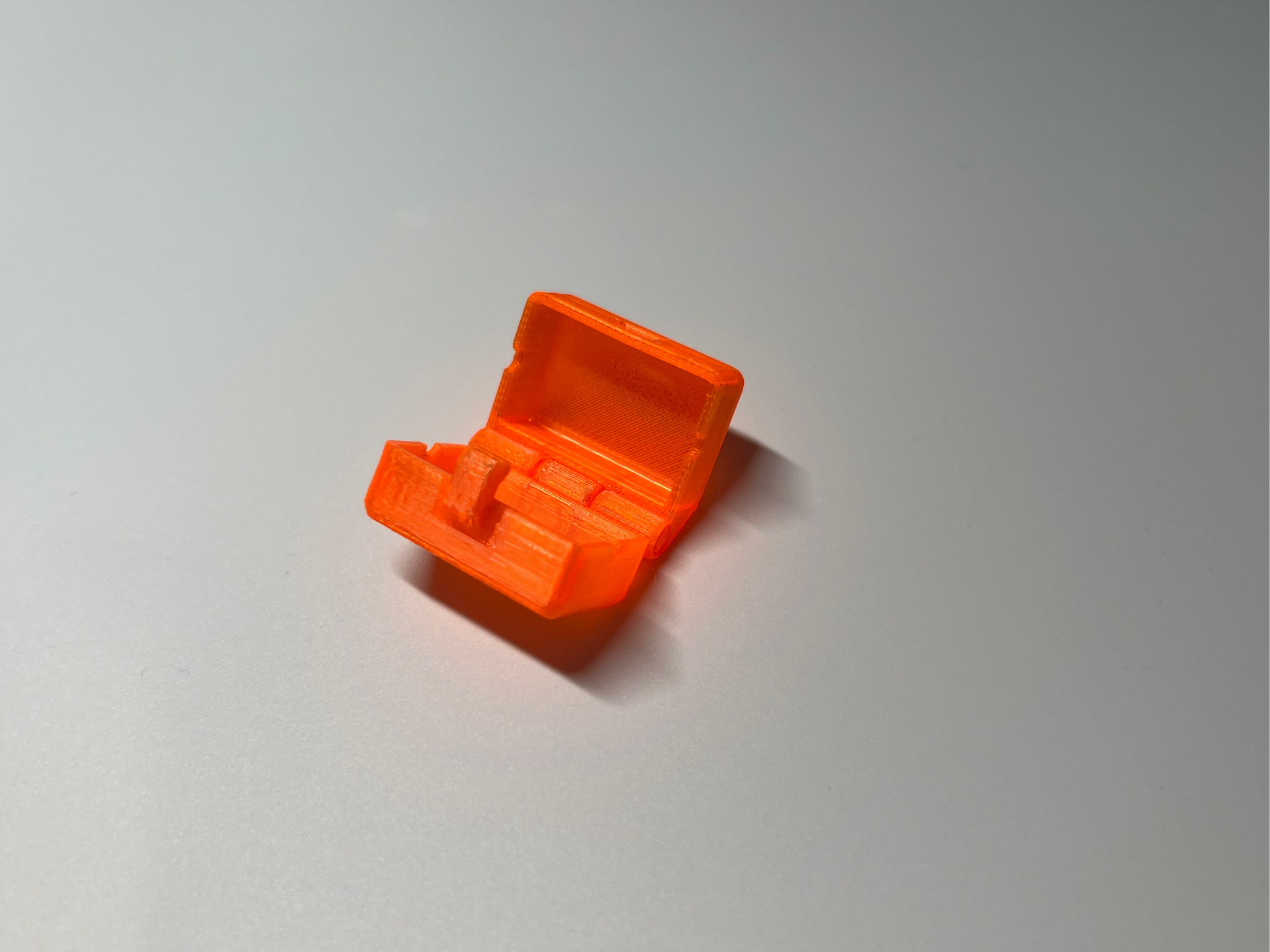 Consumable wire cleaner