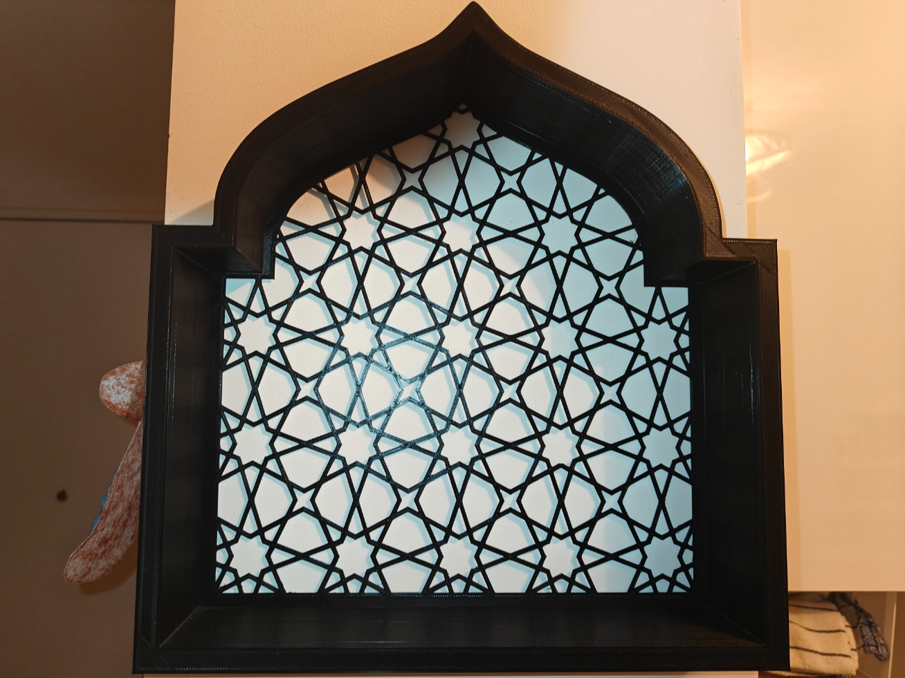 Décoration de fenêtre en Arabesques