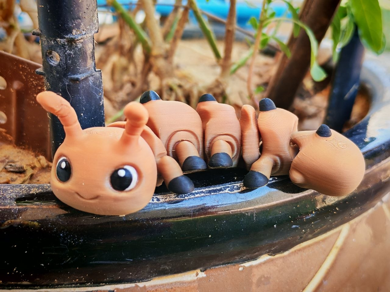 Caterpillar Flexi - Articulated Bug Toy
