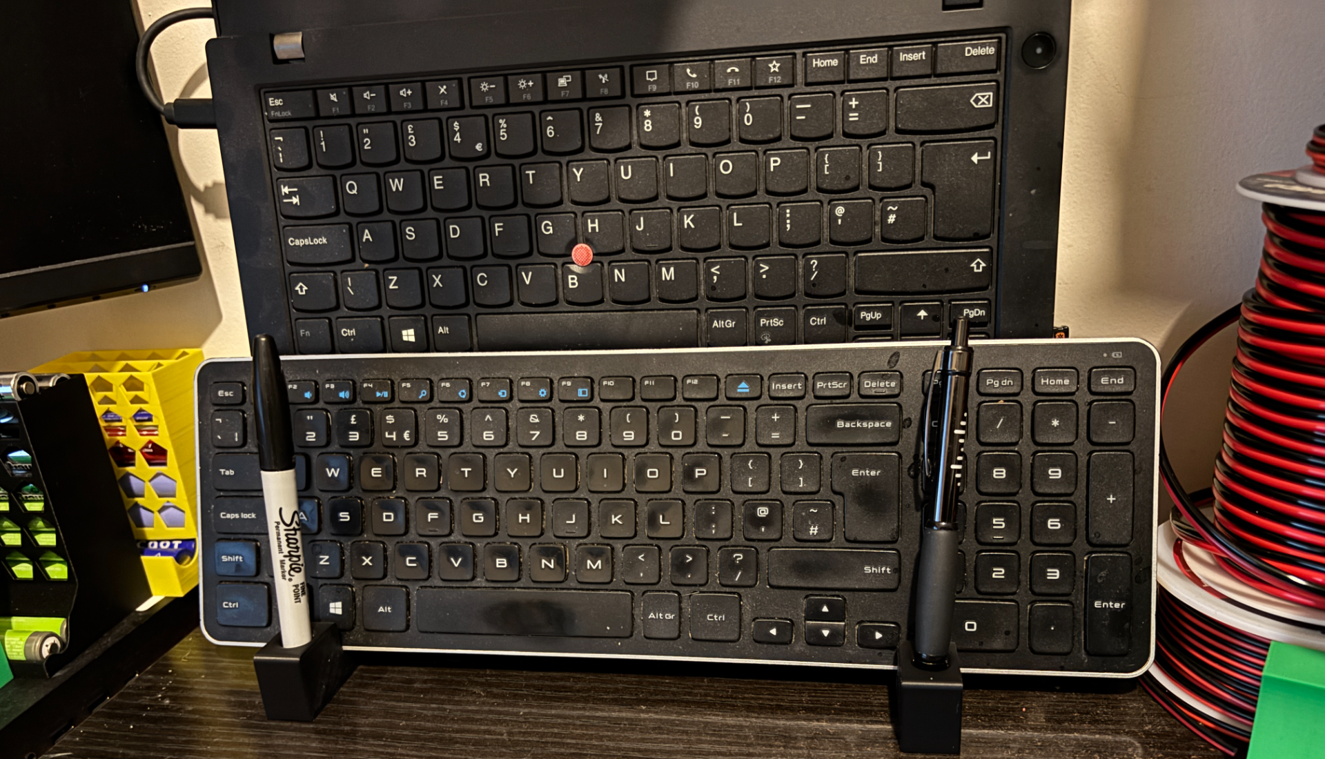 Lenovo & Keyboard Stand