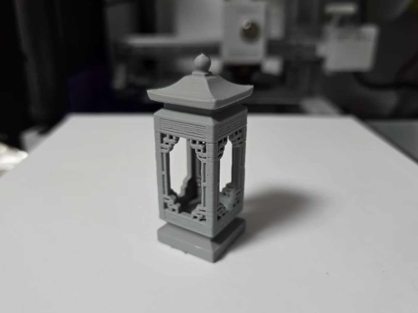Chinese Courtyard Miniature Scene - Stone Lantern
