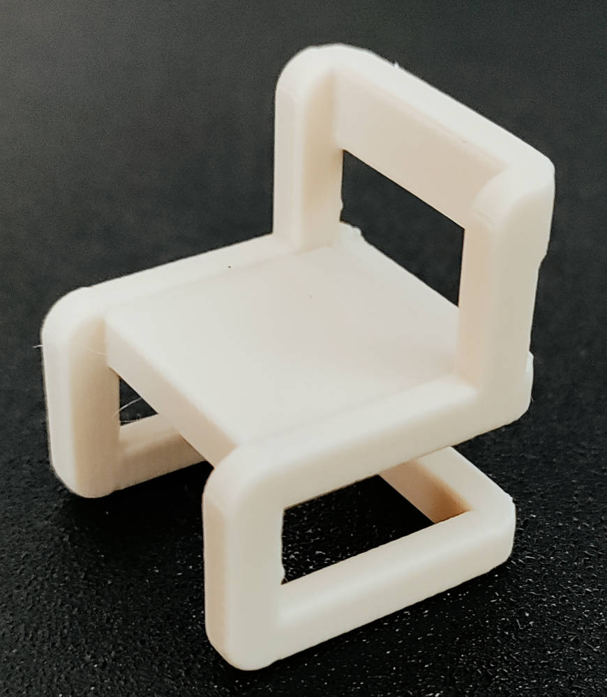Playmobil style child chair (chaise enfant style playmobil)