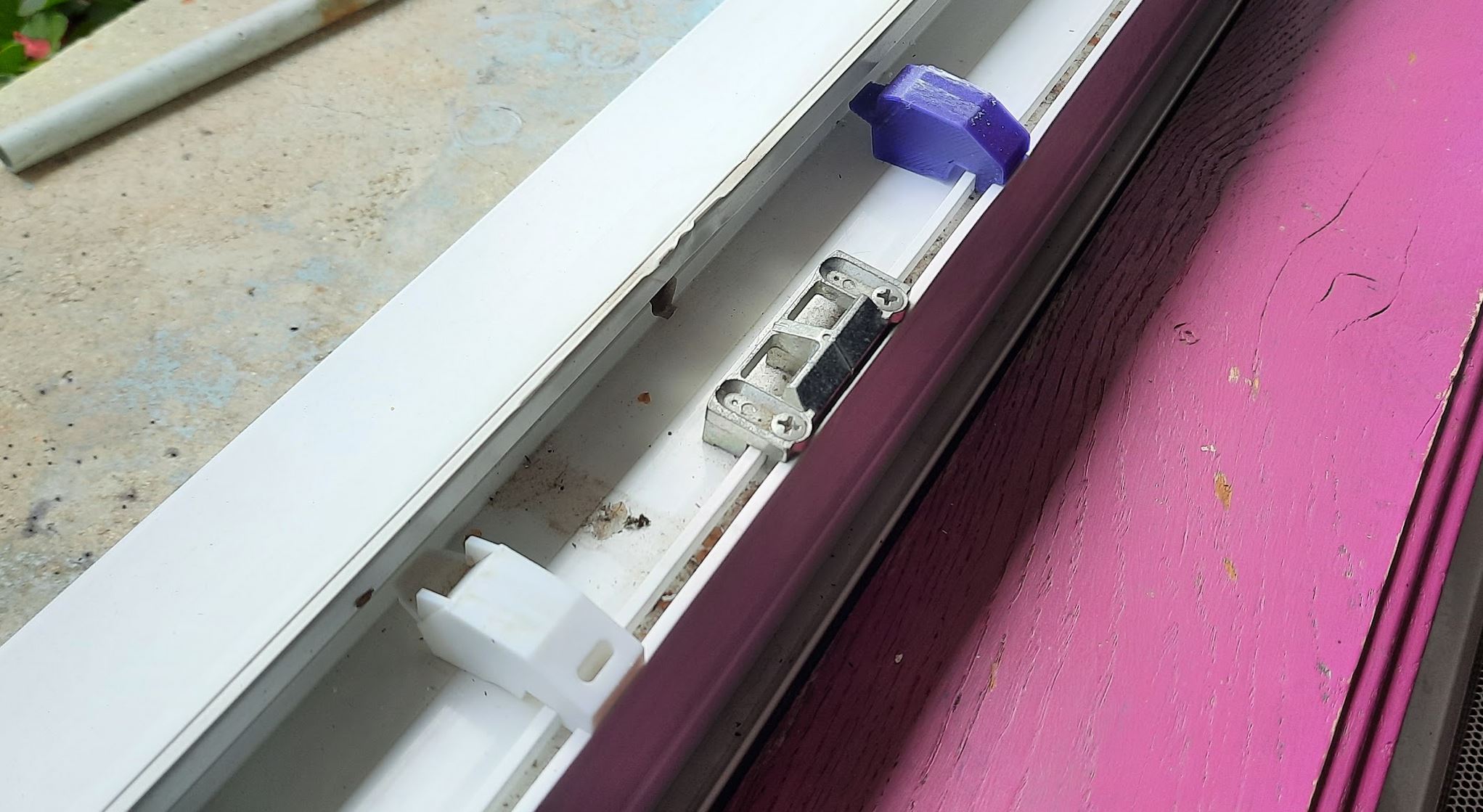 PVC Window Guide - Guide fenêtre PVC