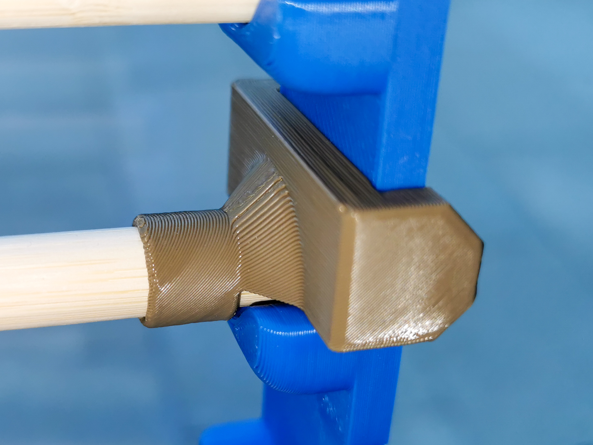 Stabilisation clips for bunny obstacle/hurdle
