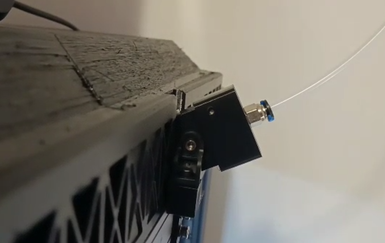 Sovol SV08 Filament runout sensor pneumatic connector for PTFE tube (intake direction) + bracket for top mounting