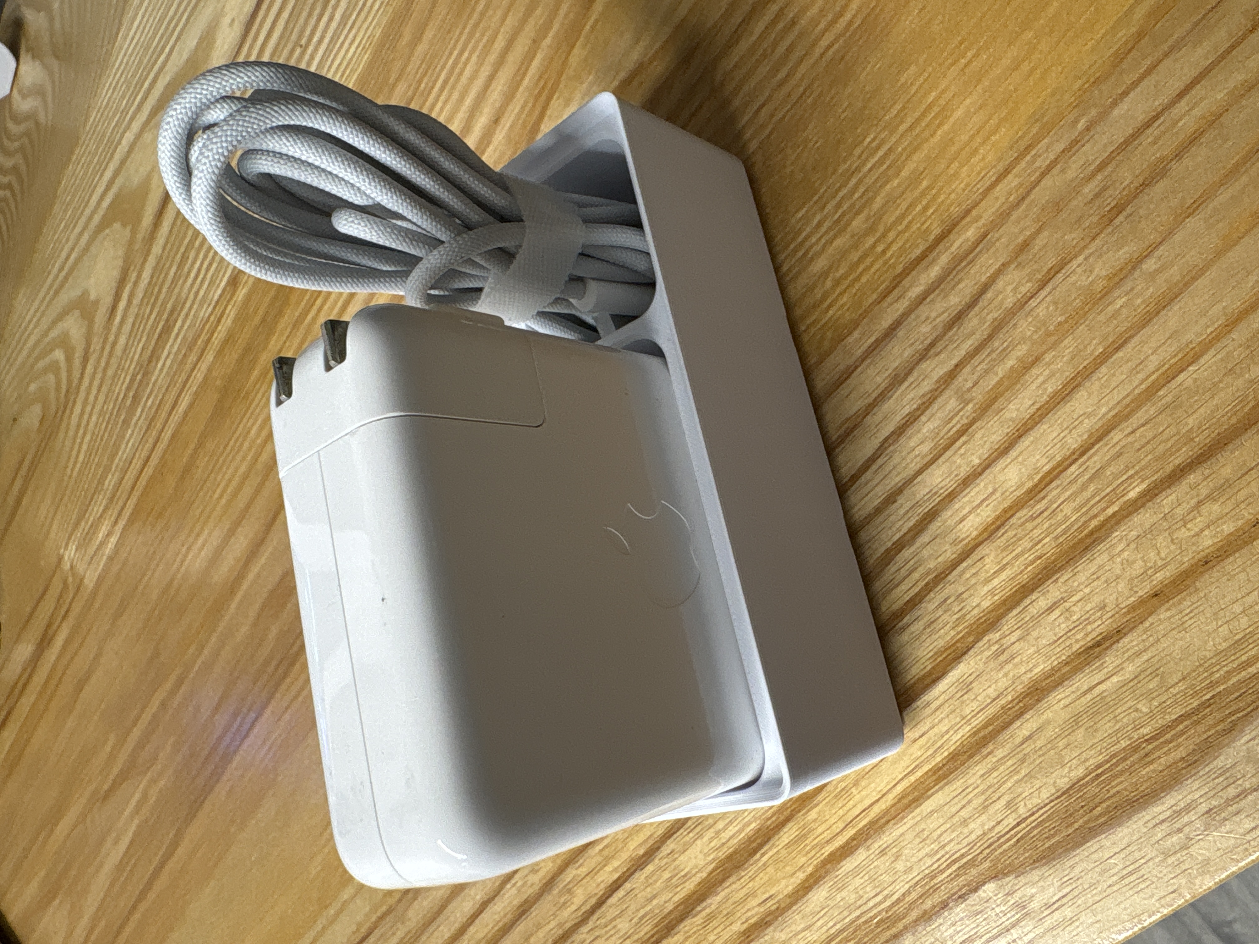 Gridfinity - Apple 140W Power Adapter - Vertical