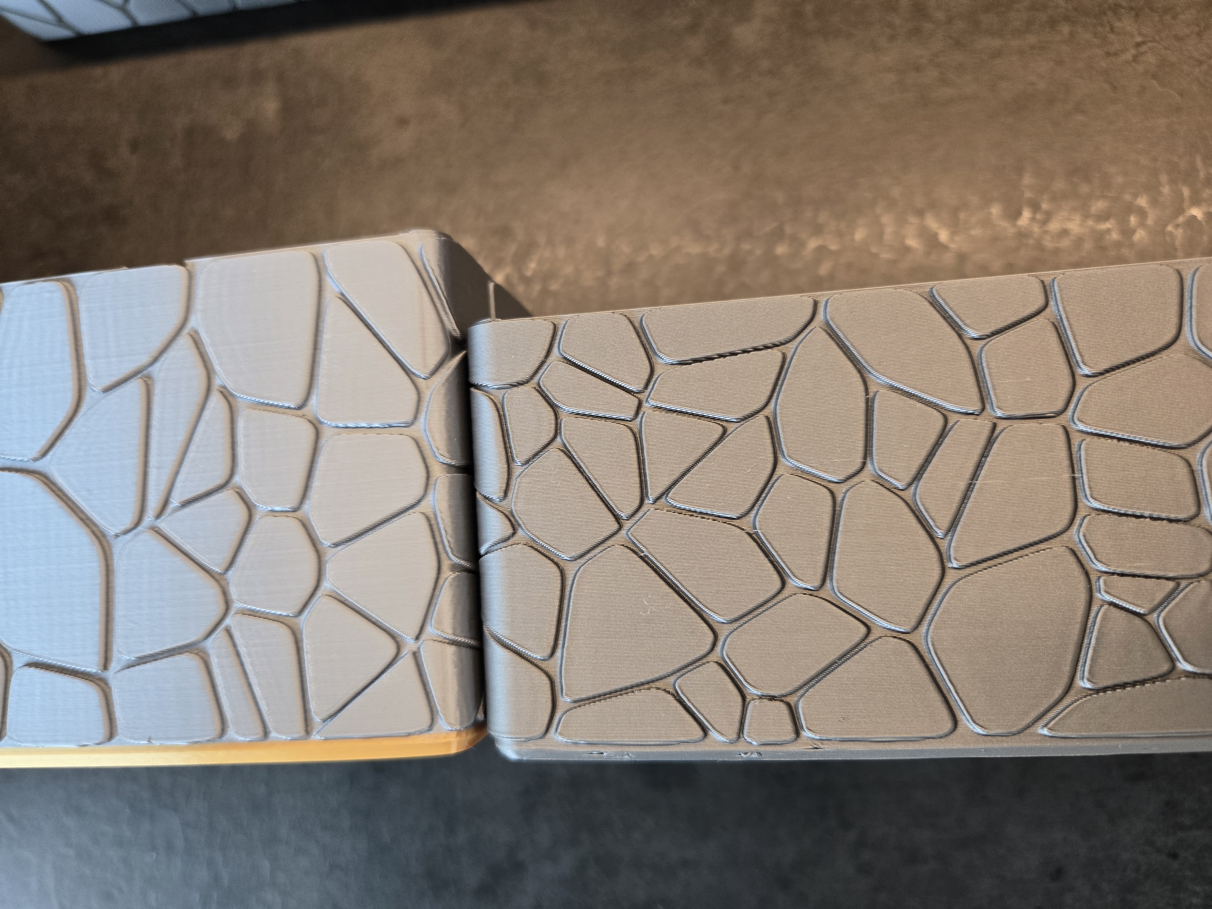 Tissue Box Cover for 120 sheets. You can lift it!