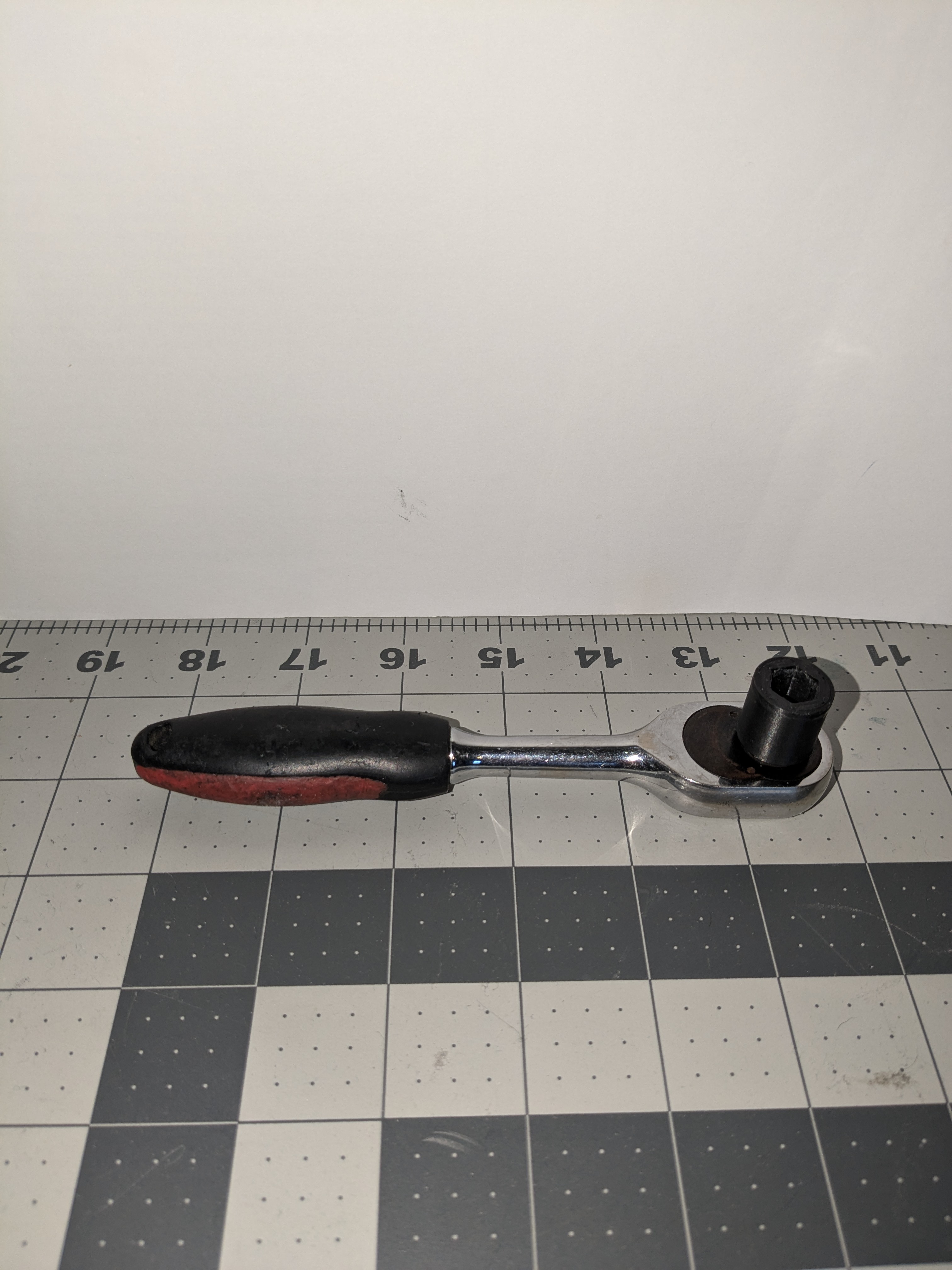 Parametric Ratcheting Wrench Adapters (1/4" Drive, Fusion360)