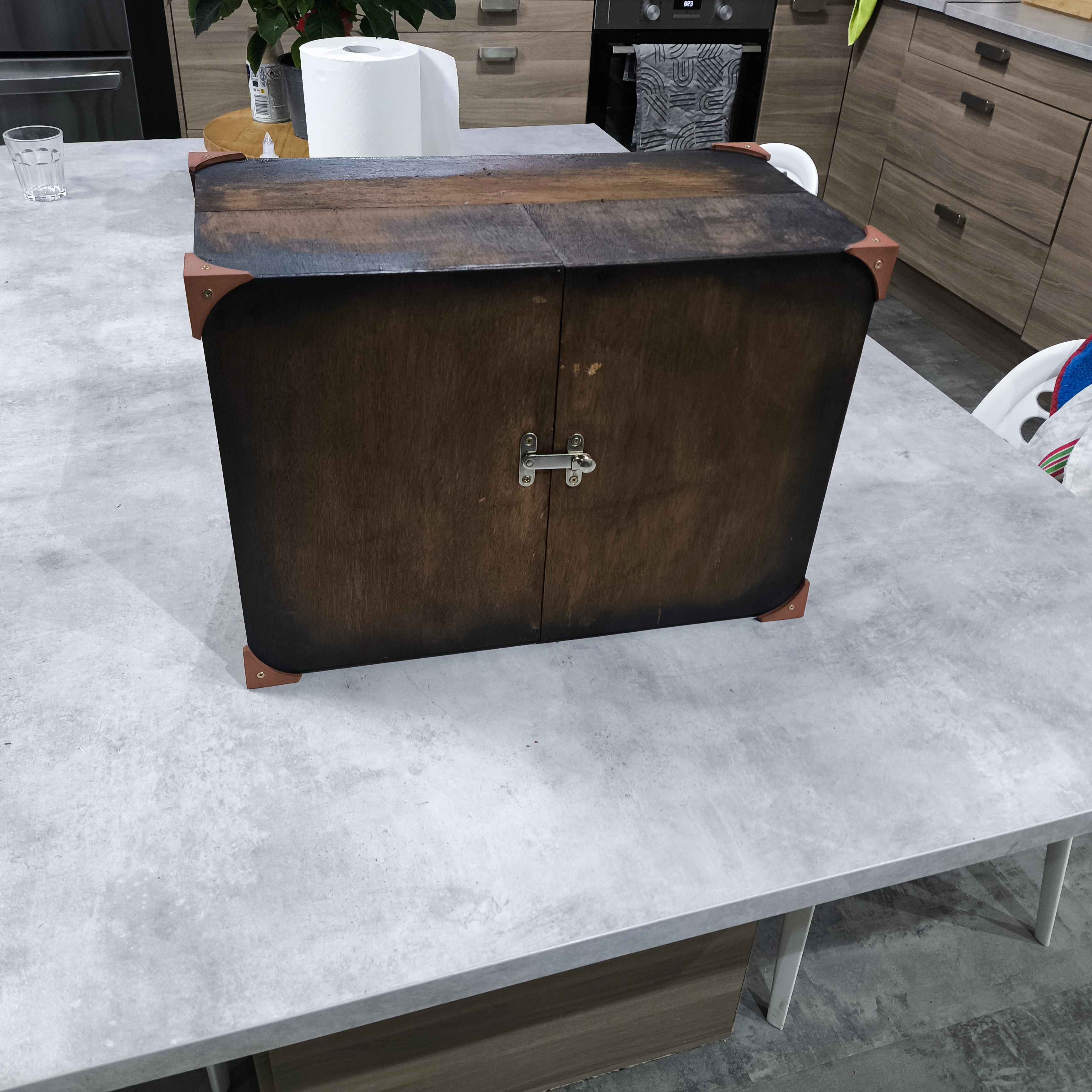 Fichier utilitaire pour valise de peinture