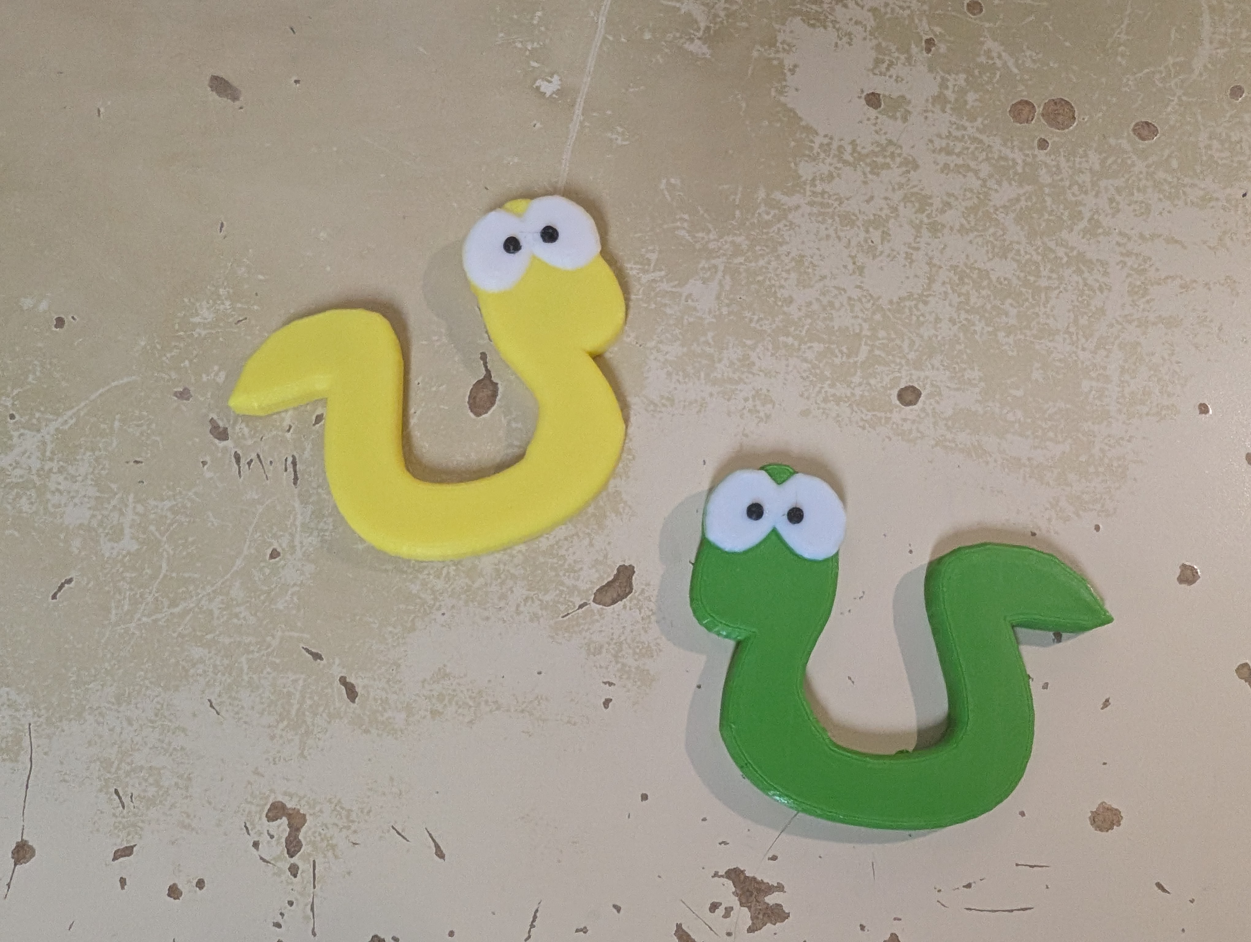 Worm Magnet (6mm x 3mm) | REMIX