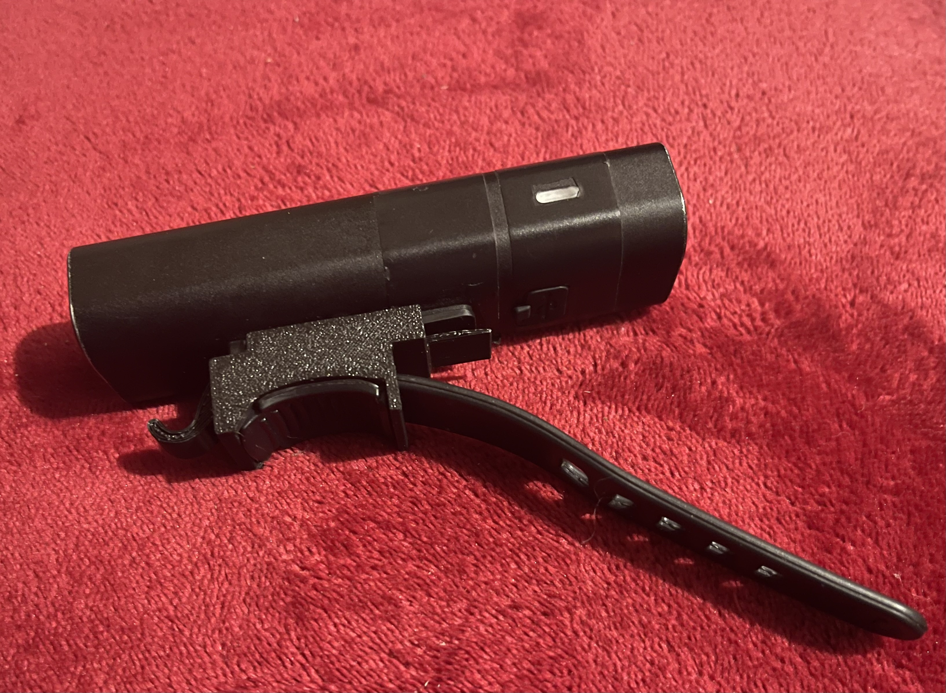 Replacement bike light mount for Cevadama/Teminice/Balhvit/generic "400 lumen" light