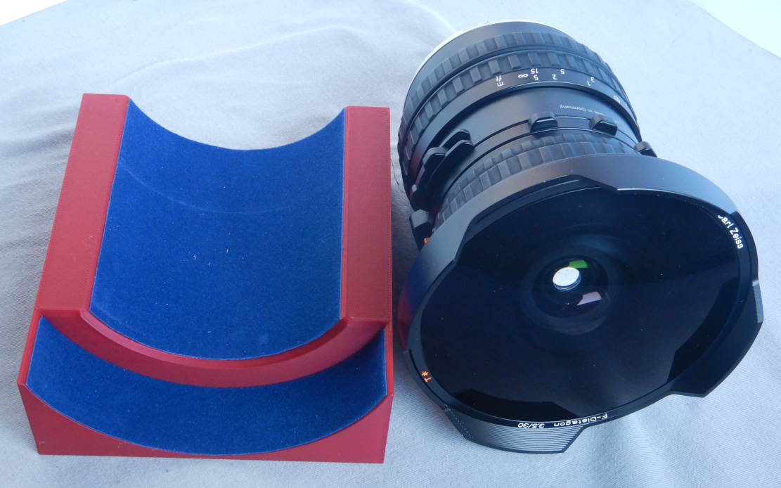 Ablageschale für Zeiss Hasselblad 30mm Objektiv; Tray for Zeiss Hasselblad 30mm lens